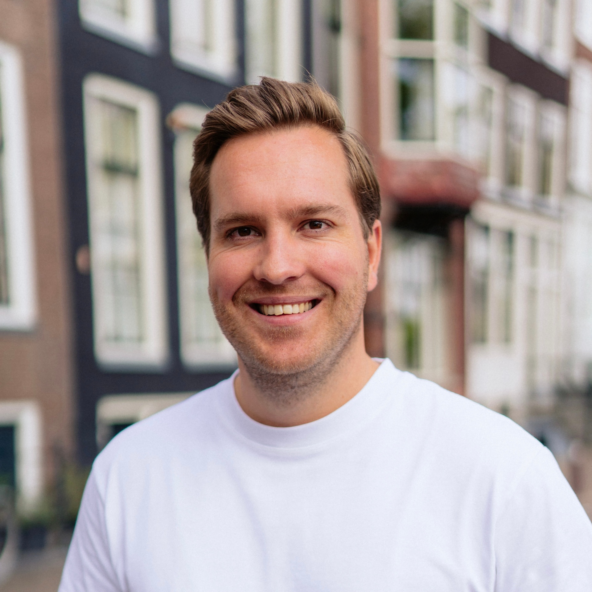 Floris Fontane Pennock, Google Ads specialist and founder of Pennock Performance, with 8 years of agency experience at DEPT and Accenture Song